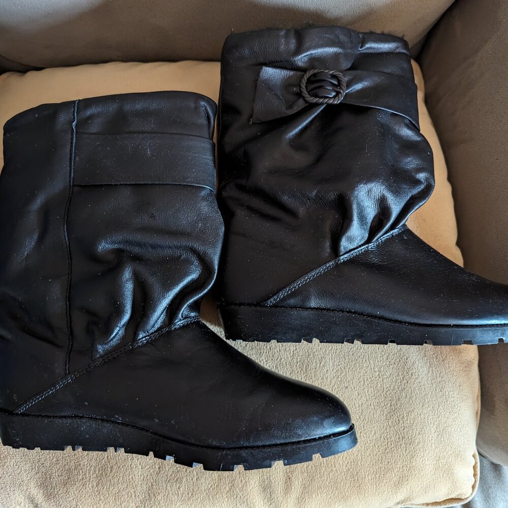VTG Leather Fur-lined Boots